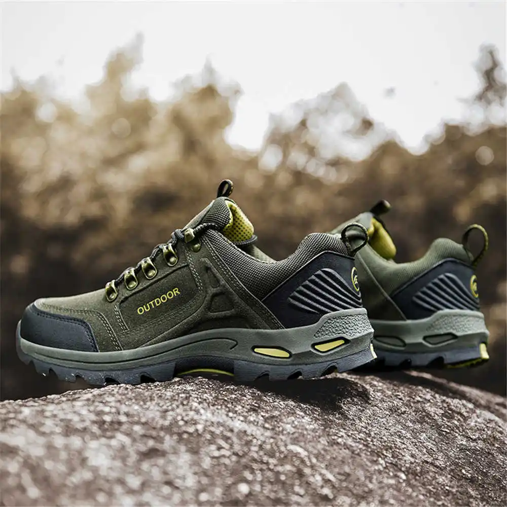 Trending Tech Accessories - Non-slip Lace Up Hiking Tennis For