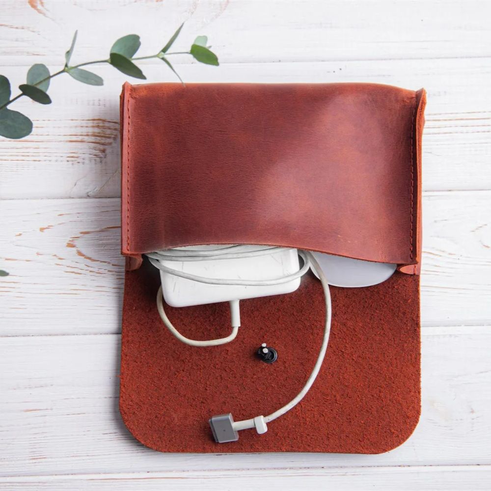 Tech Accessories Travel Organizer Pouch - Genuine Leather MacBook Mouse Case Personalized