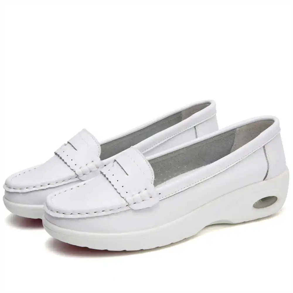 Thick Sole Slipon White Traine - Tech Guy Accessories recensione e prezzo