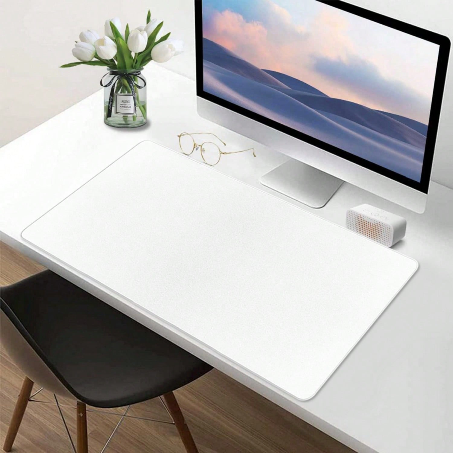 One Large E-Sports Gaming Mous - Tech Accessories Designer recensione e prezzo