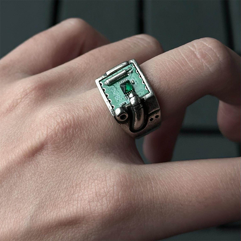 Tech Inspired PCB Pattern Ring - Tech Accessories Industry recensione e prezzo