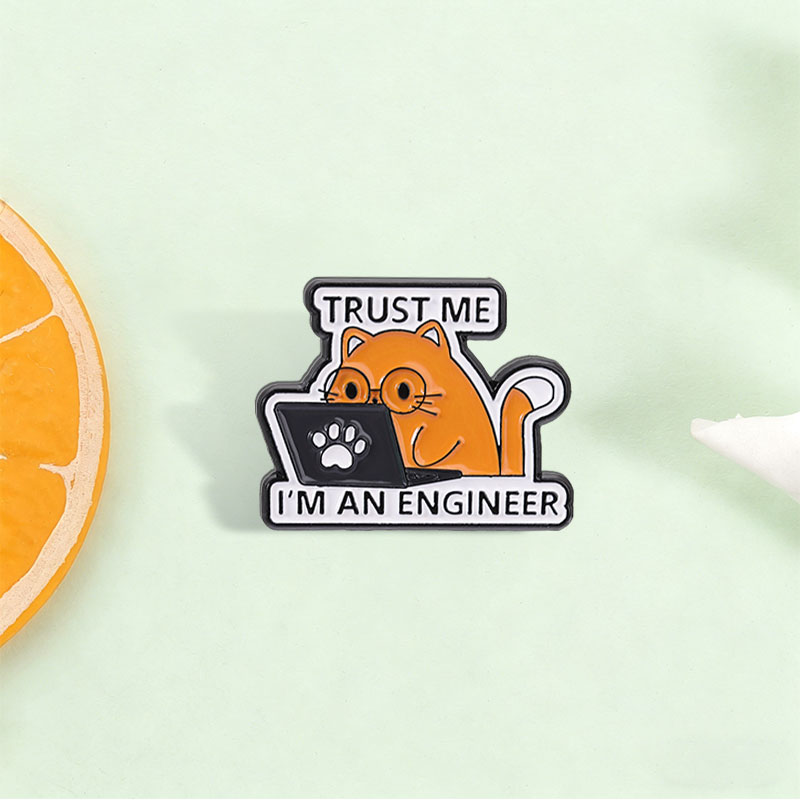 I'm An Engineer Quote Enamel P - Trending Tech Accessories recensione e prezzo
