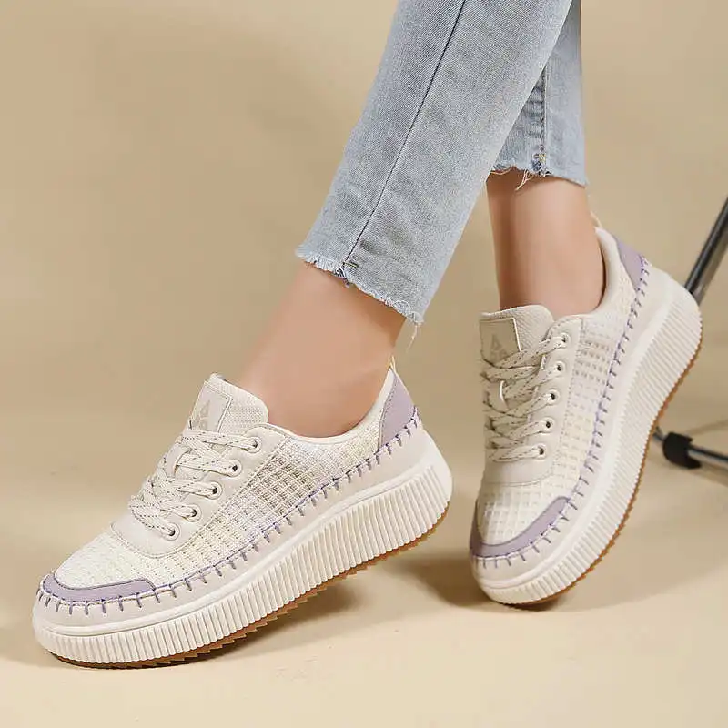 Brown Shoes Woman Flats Autumn - Trending Tech Accessories recensione e prezzo
