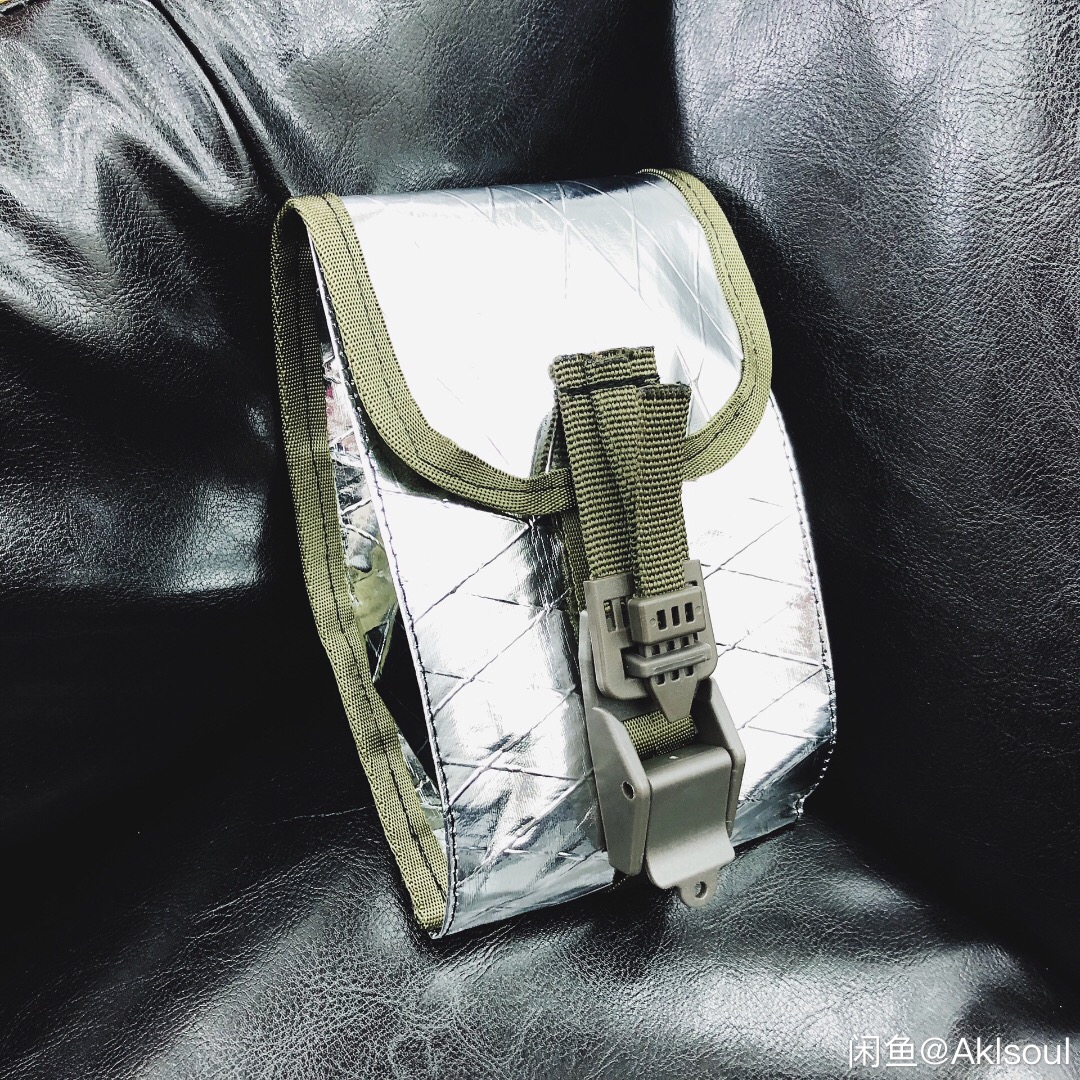 Baby carrier  Tech Wear Plasti - Tech Accessories Industry recensione e prezzo