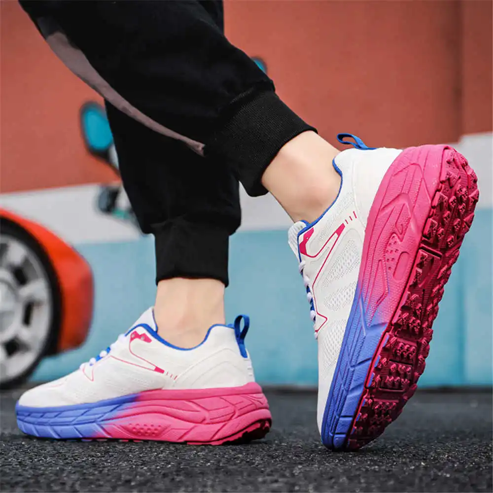 Does Not Slip Size 37 Shoes Si - Trending Tech Accessories recensione e prezzo